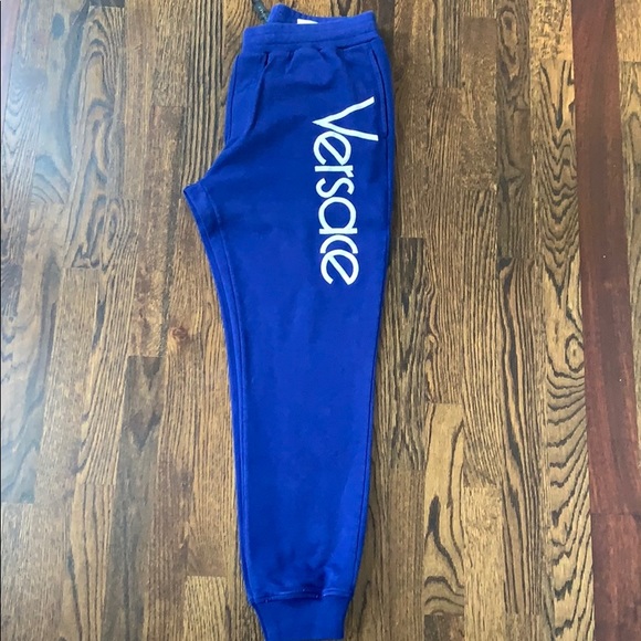 versace joggers mens